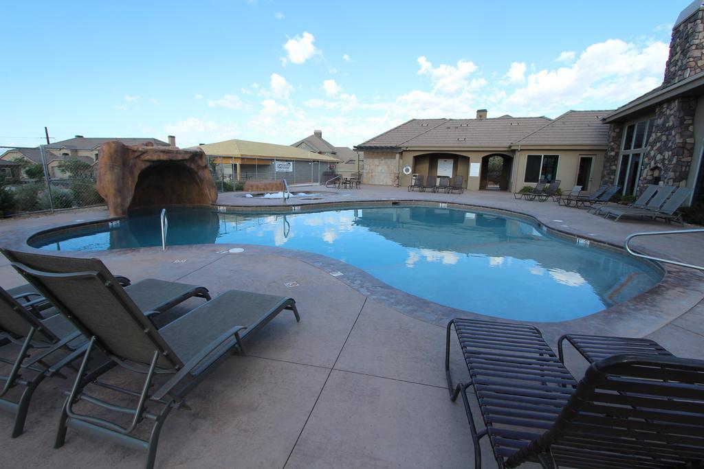 Canyon Villas At Coral Ridge Washington Exterior photo